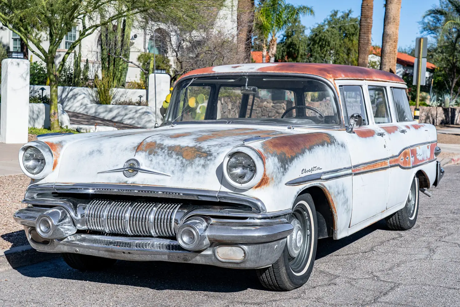 1957 Pontiac Chieftain Safari