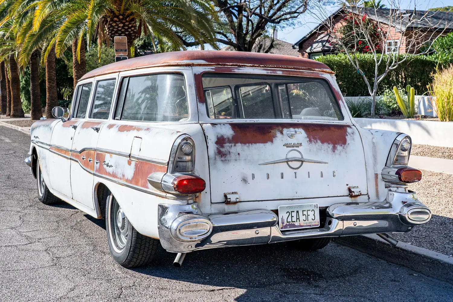 1957 Pontiac Chieftain Safari