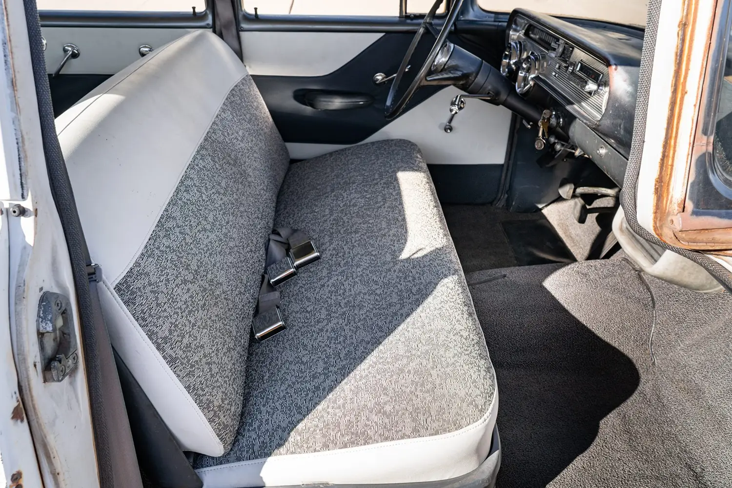 1957 Pontiac Chieftain Safari