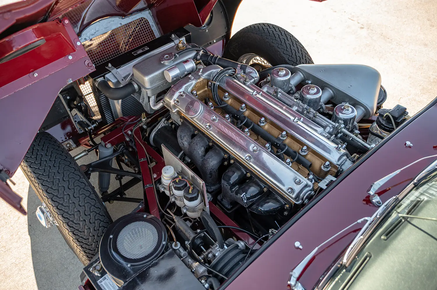 1961 Jaguar E-Type Series 1 3.8-Litre Roadster 1961 Jaguar E-Type Series 1 3.8-Litre Roadster