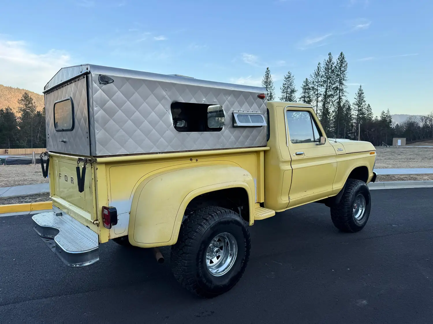 1977 Ford F-150 Custom