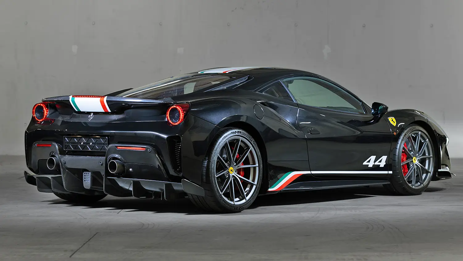 2019 Ferrari 488 Pista Piloti Ferrari
