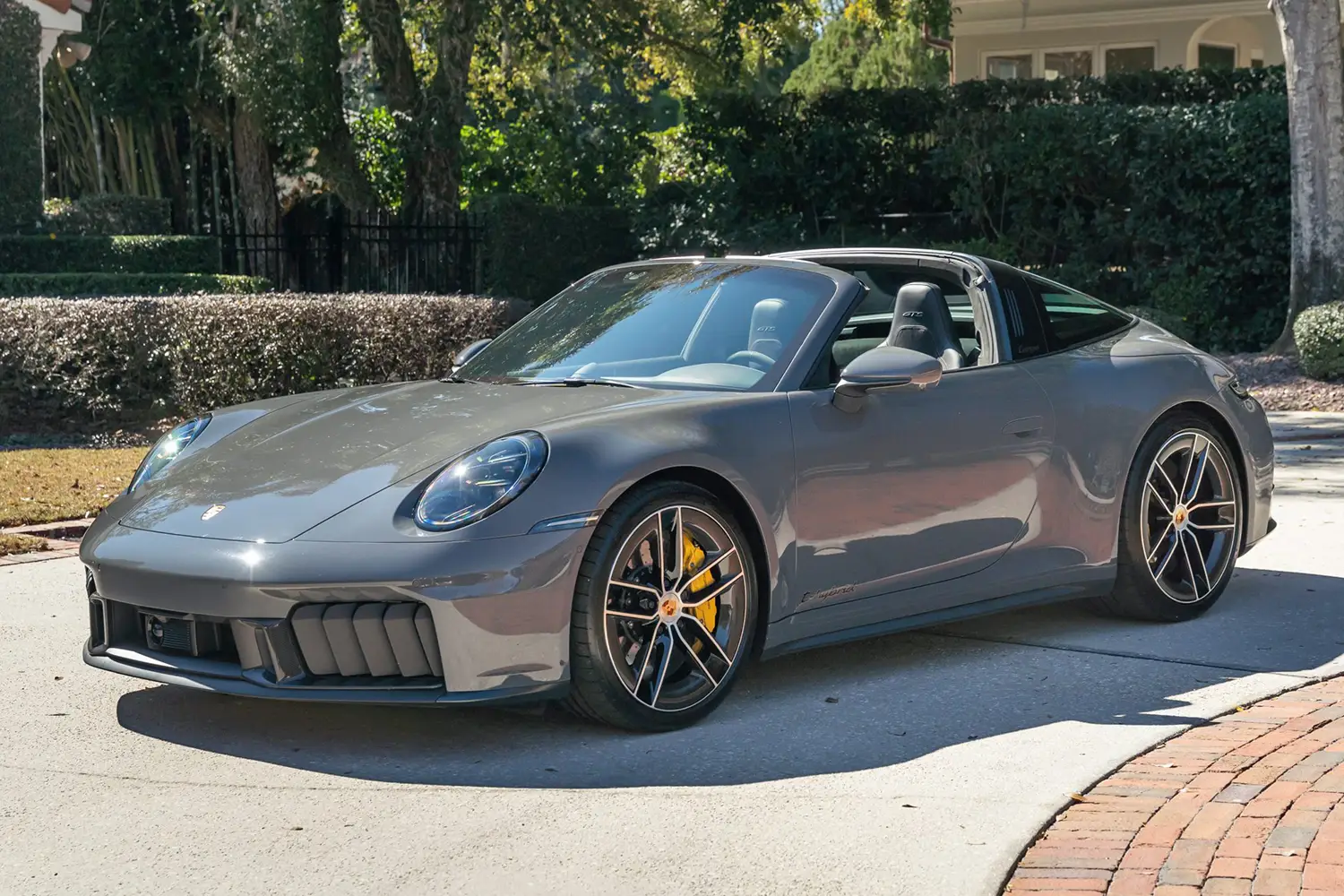 2025 Porsche 911 Targa 4 GTS 2025 Porsche 911 Targa 4 GTS