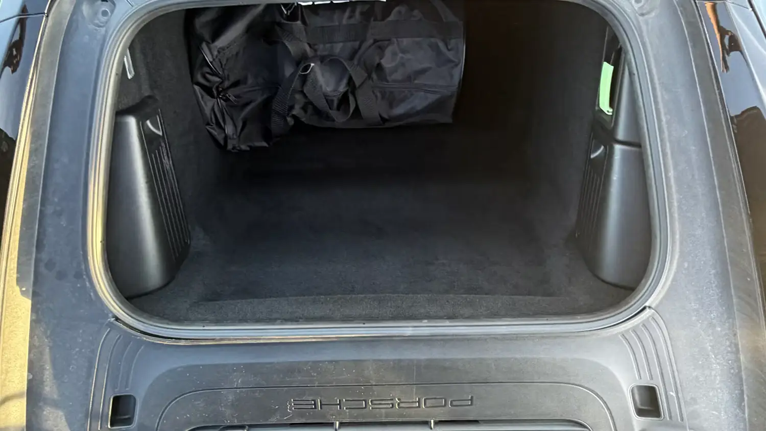 2020 Porsche Cayman GT4