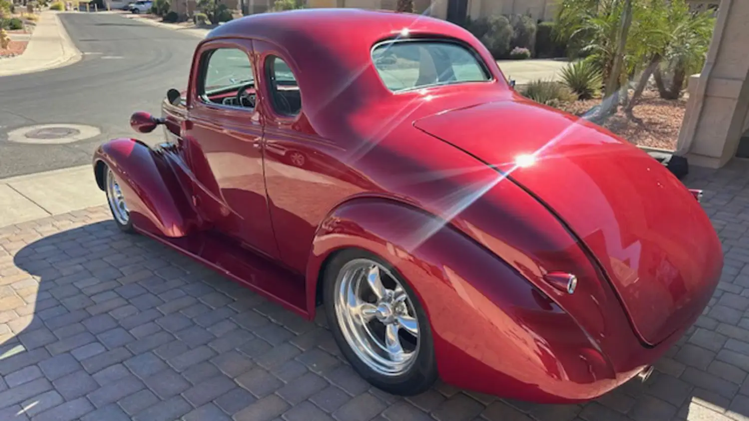 1938 Chevrolet Custom 450 HP V-8 1938 Chevrolet Custom 450 HP V-8