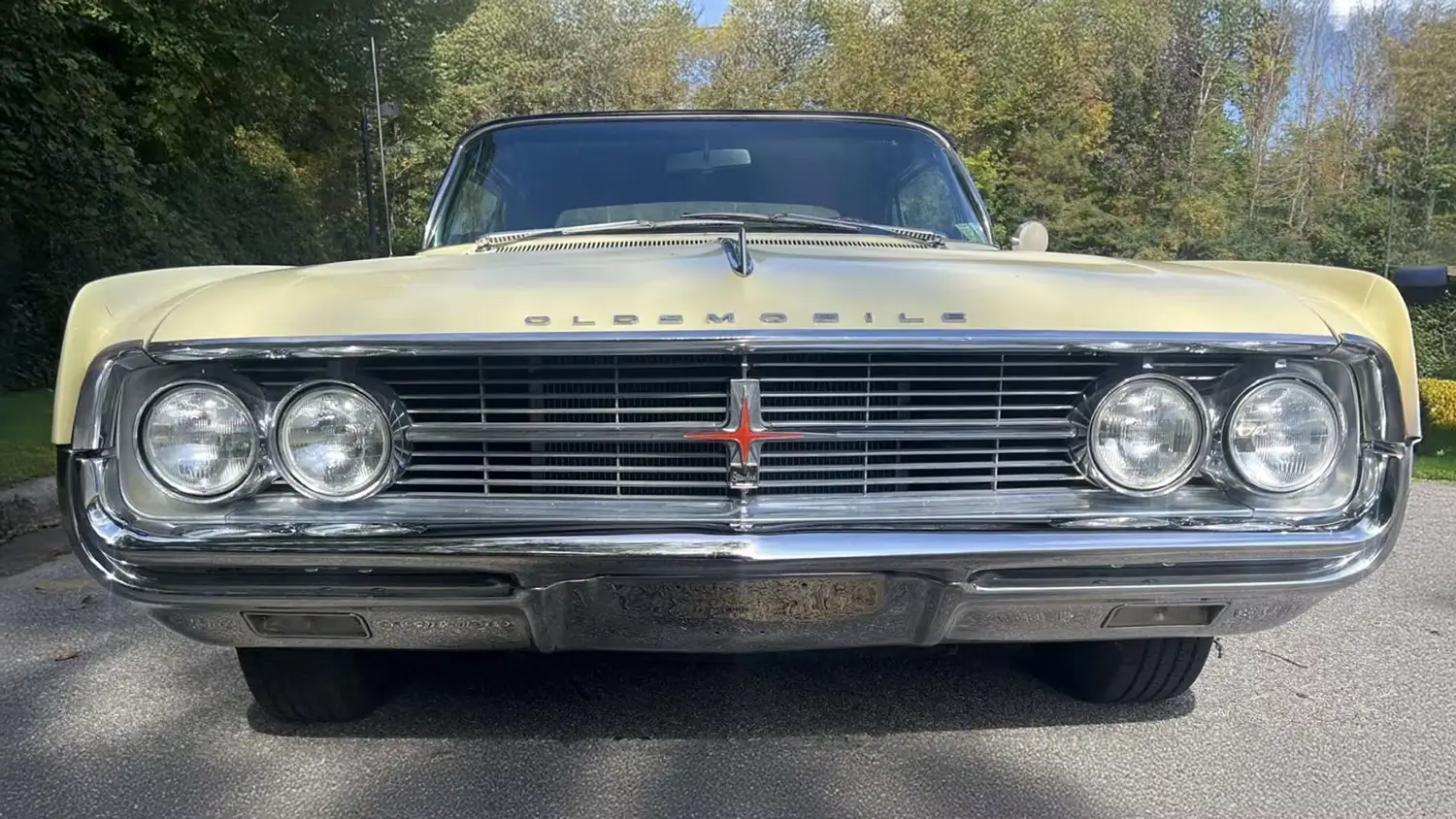 1962 Oldsmobile Starfire Convertible