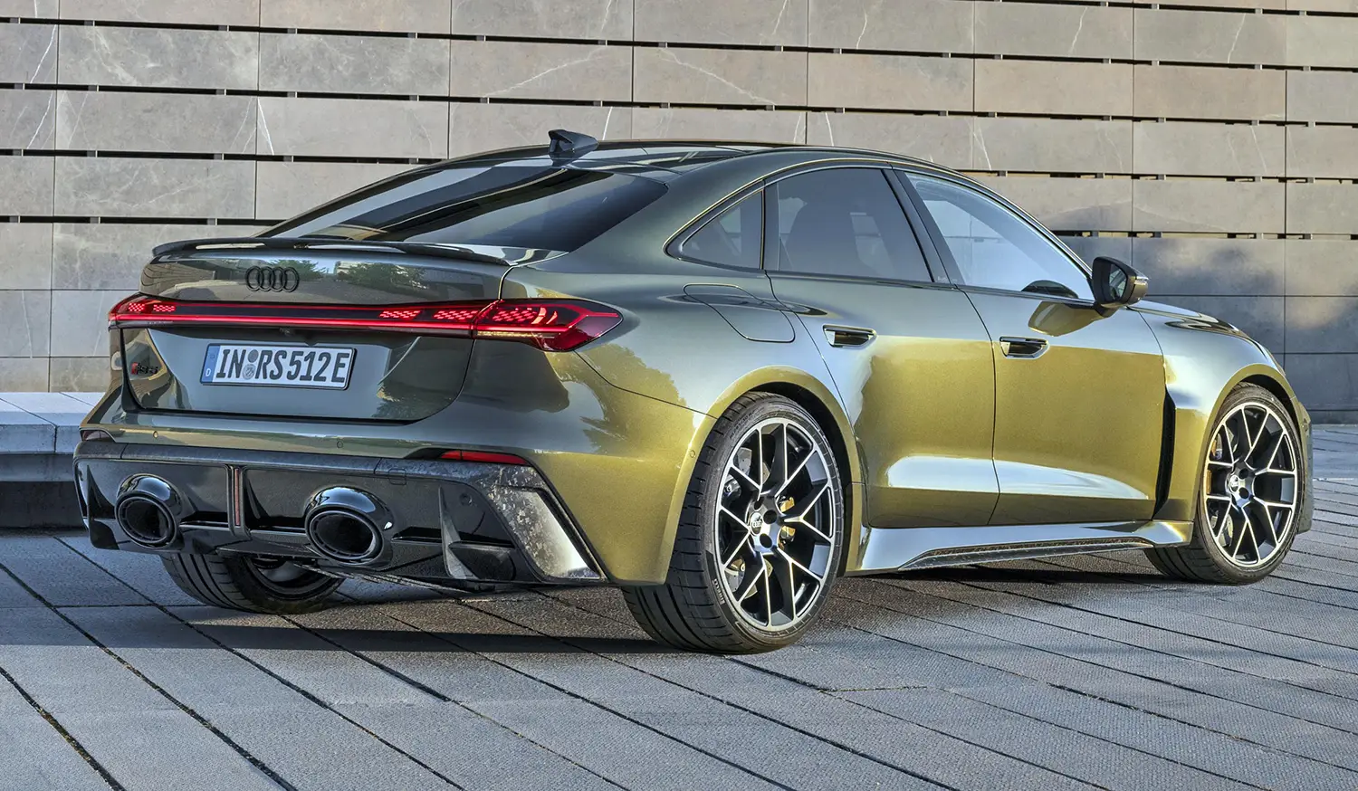 audi-rs-5-sedan