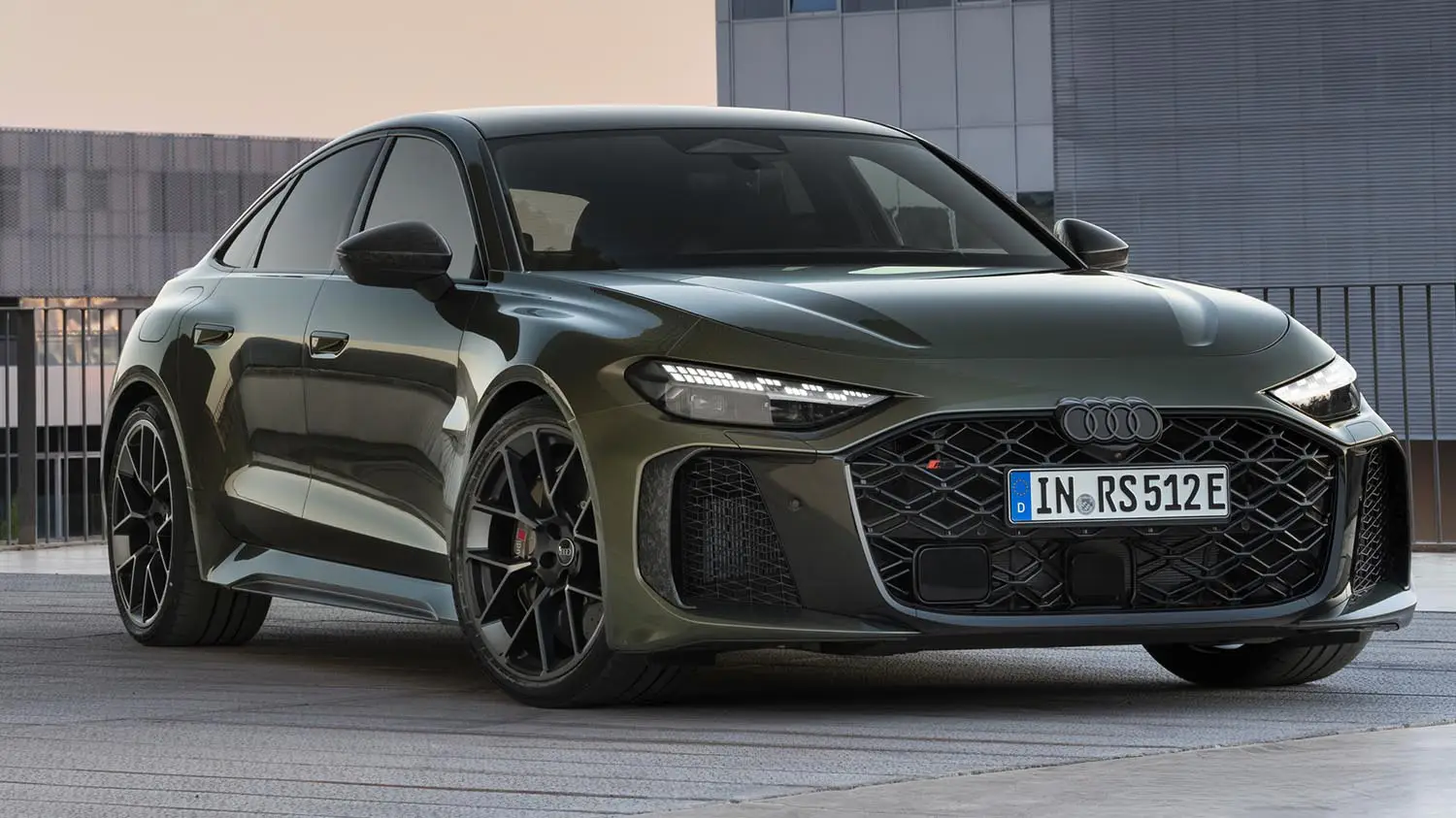 audi-rs-5-sedan