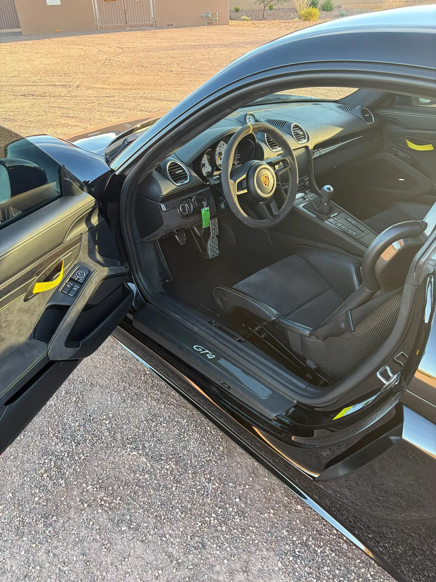 2020 Porsche Cayman GT4