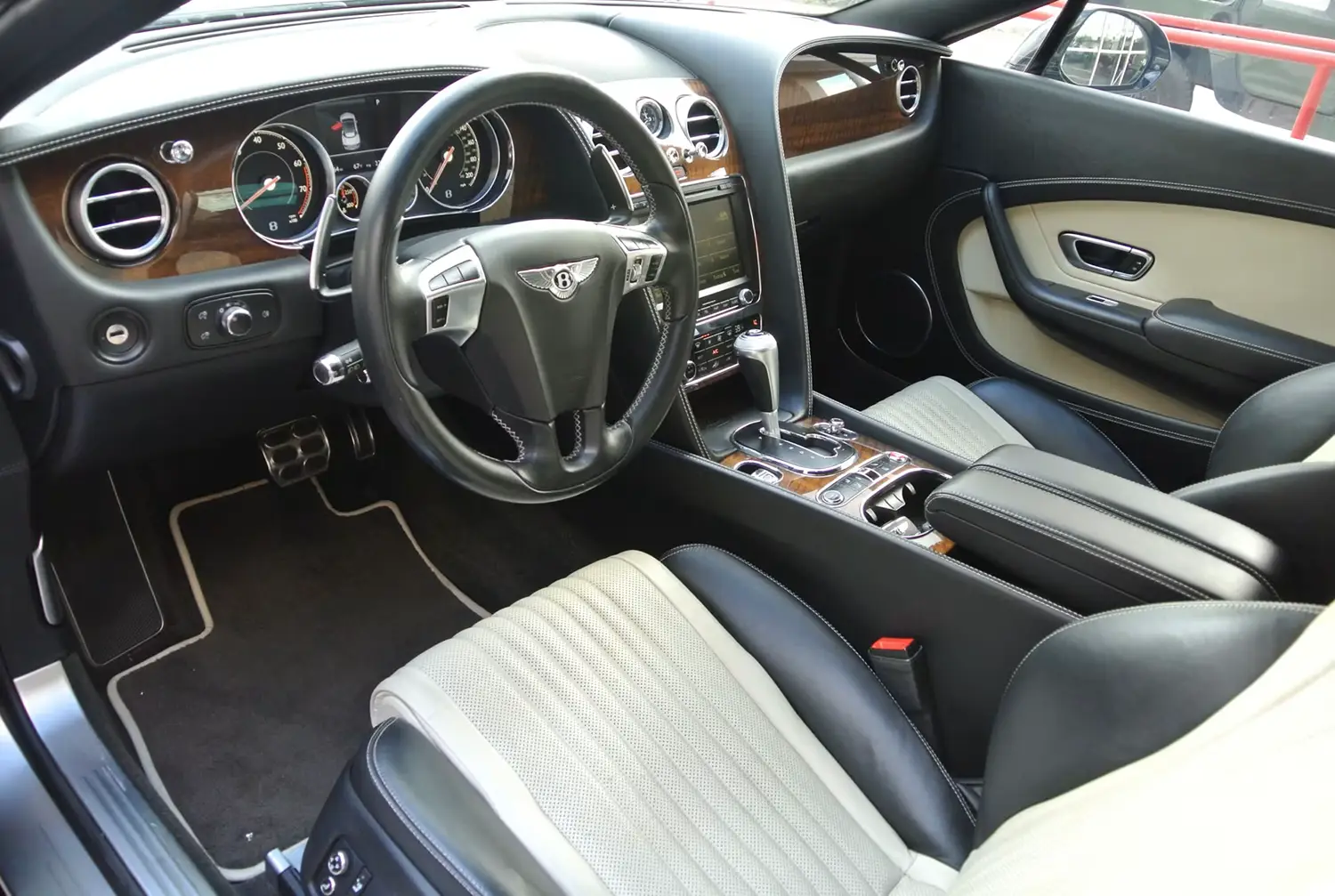 2017 Bentley Continental GTC V8 S