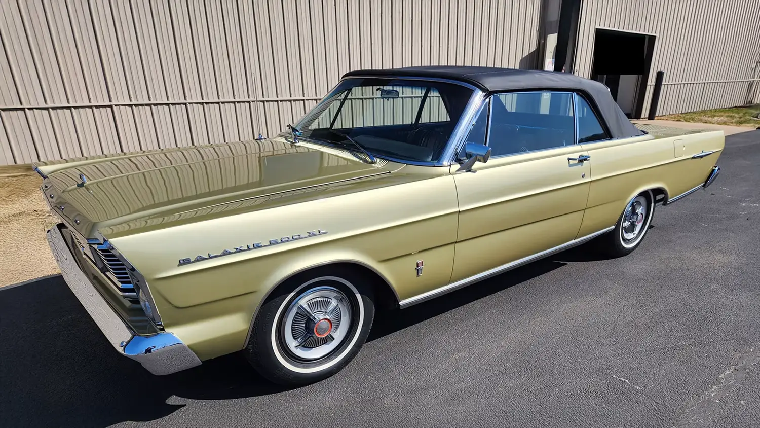 1965 Ford Galaxie 500XL Convertible