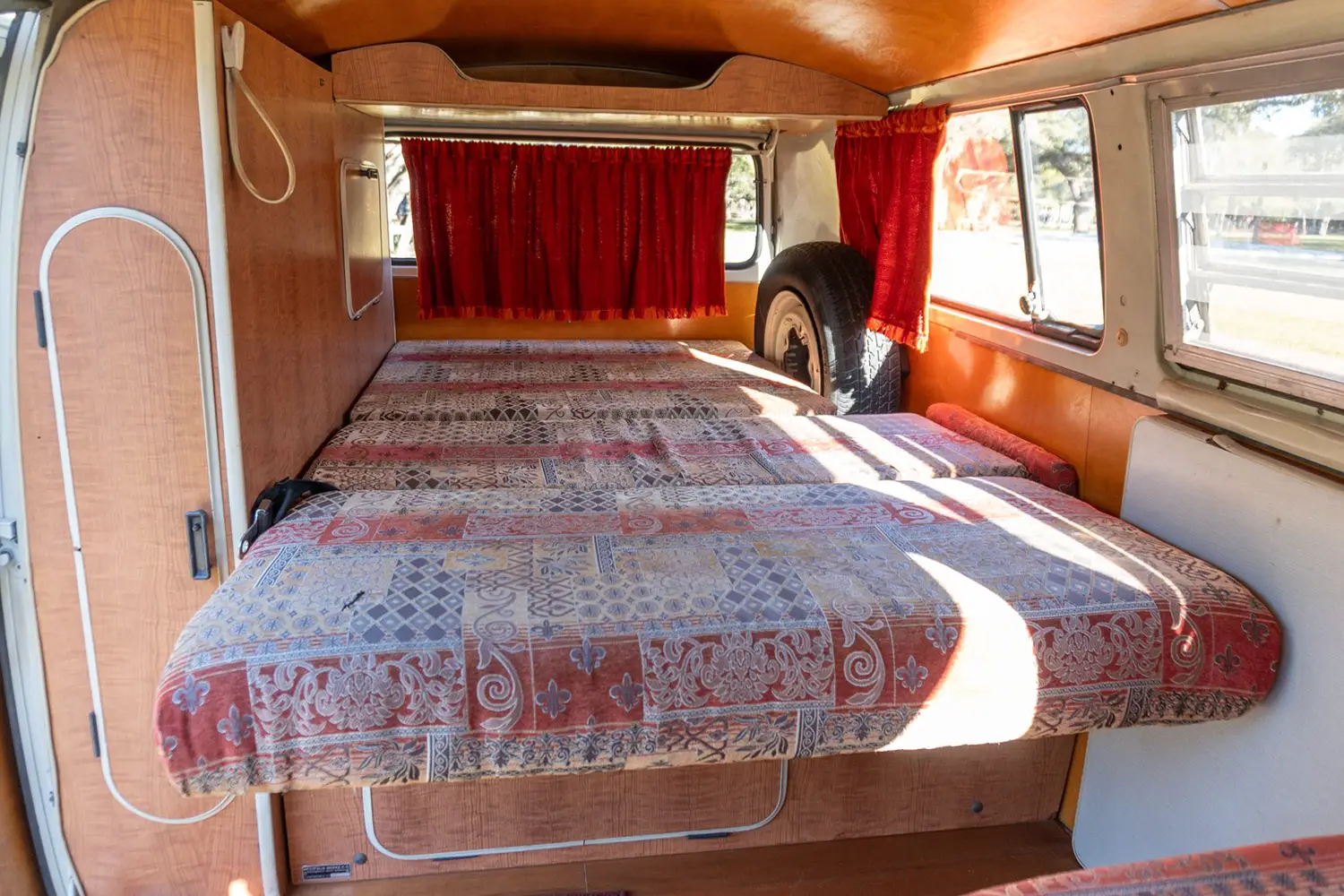 1970 Volkswagen Type 2 Westfalia