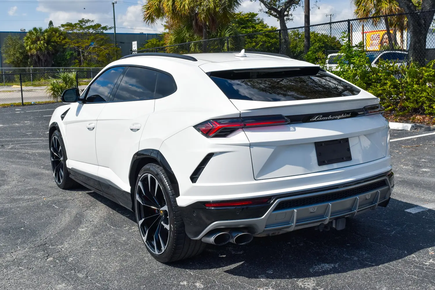 2019 Lamborghini Urus