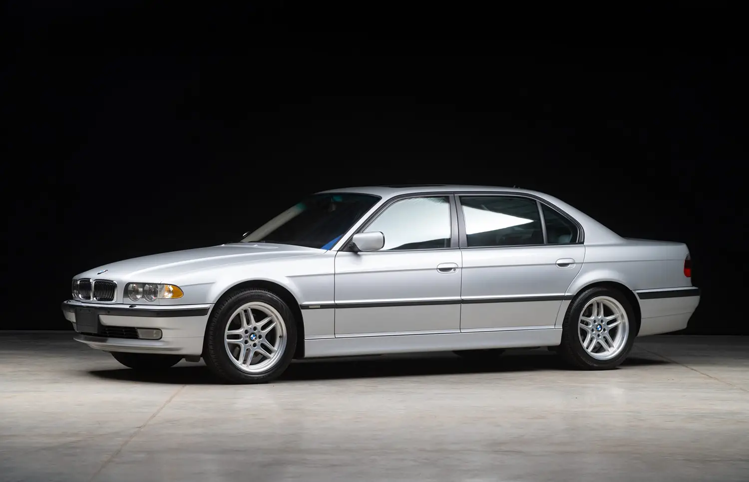 2001 BMW 750iL Sport