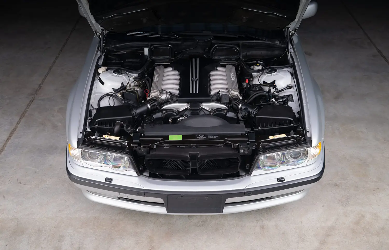 2001 BMW 750iL Sport