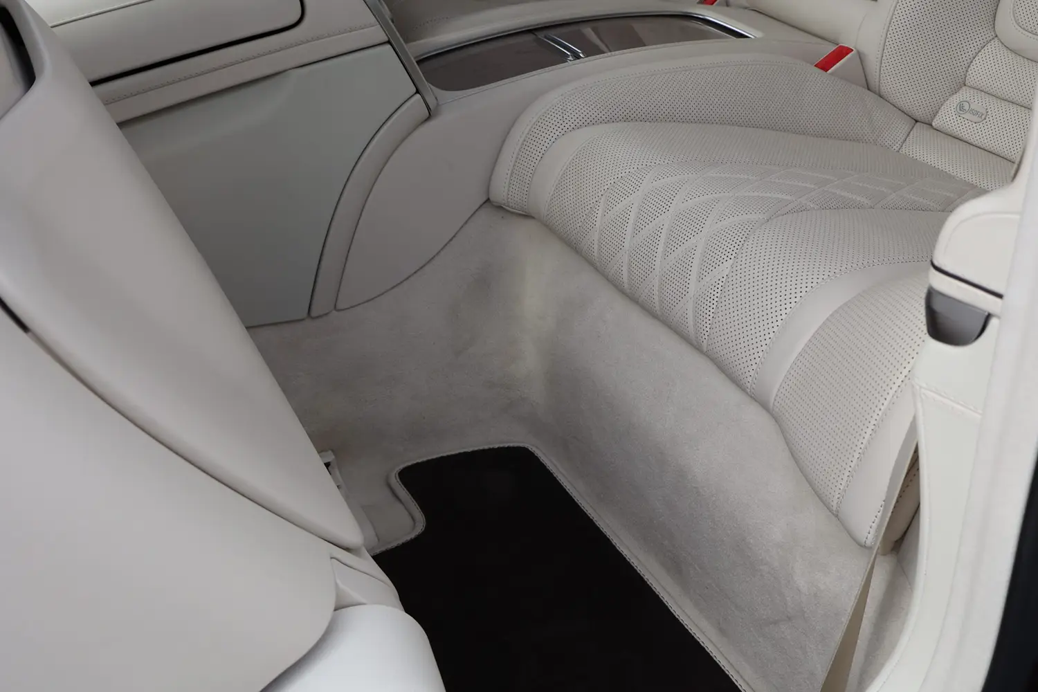 2019 Mercedes-Benz S560 coupe