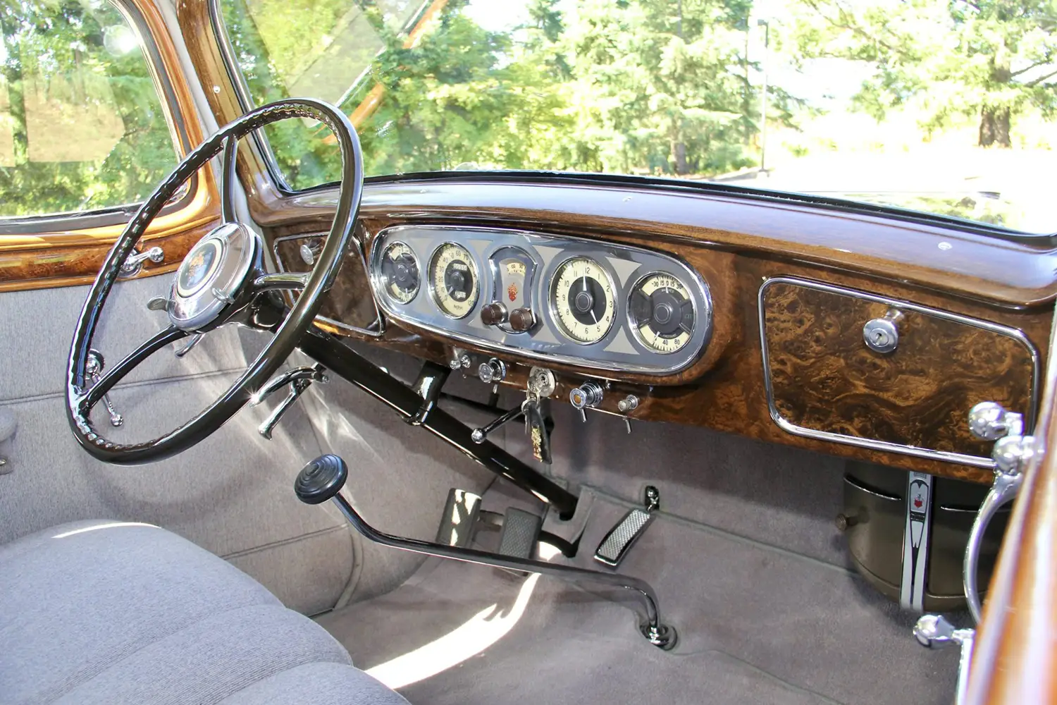 1936 Packard Super Eight