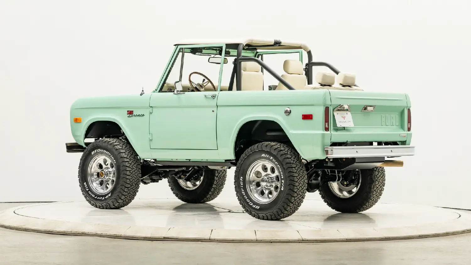 1977 Velocity Classic Ford Bronco