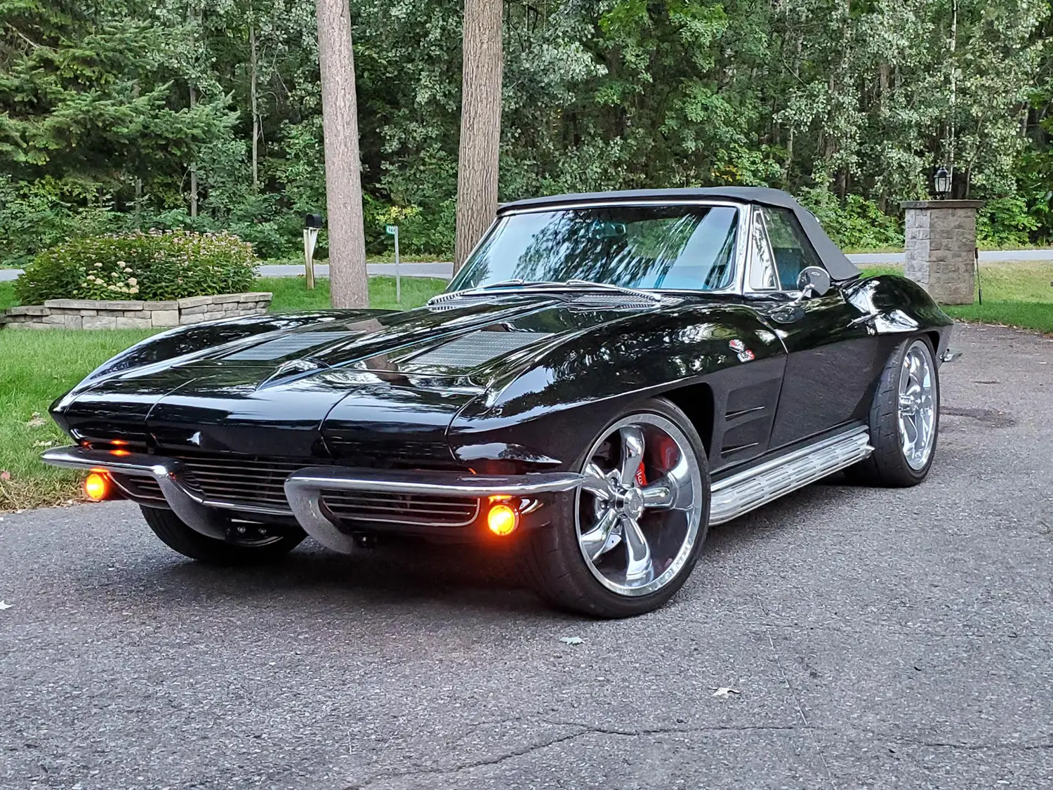 1963 Chevrolet Corvette convertible