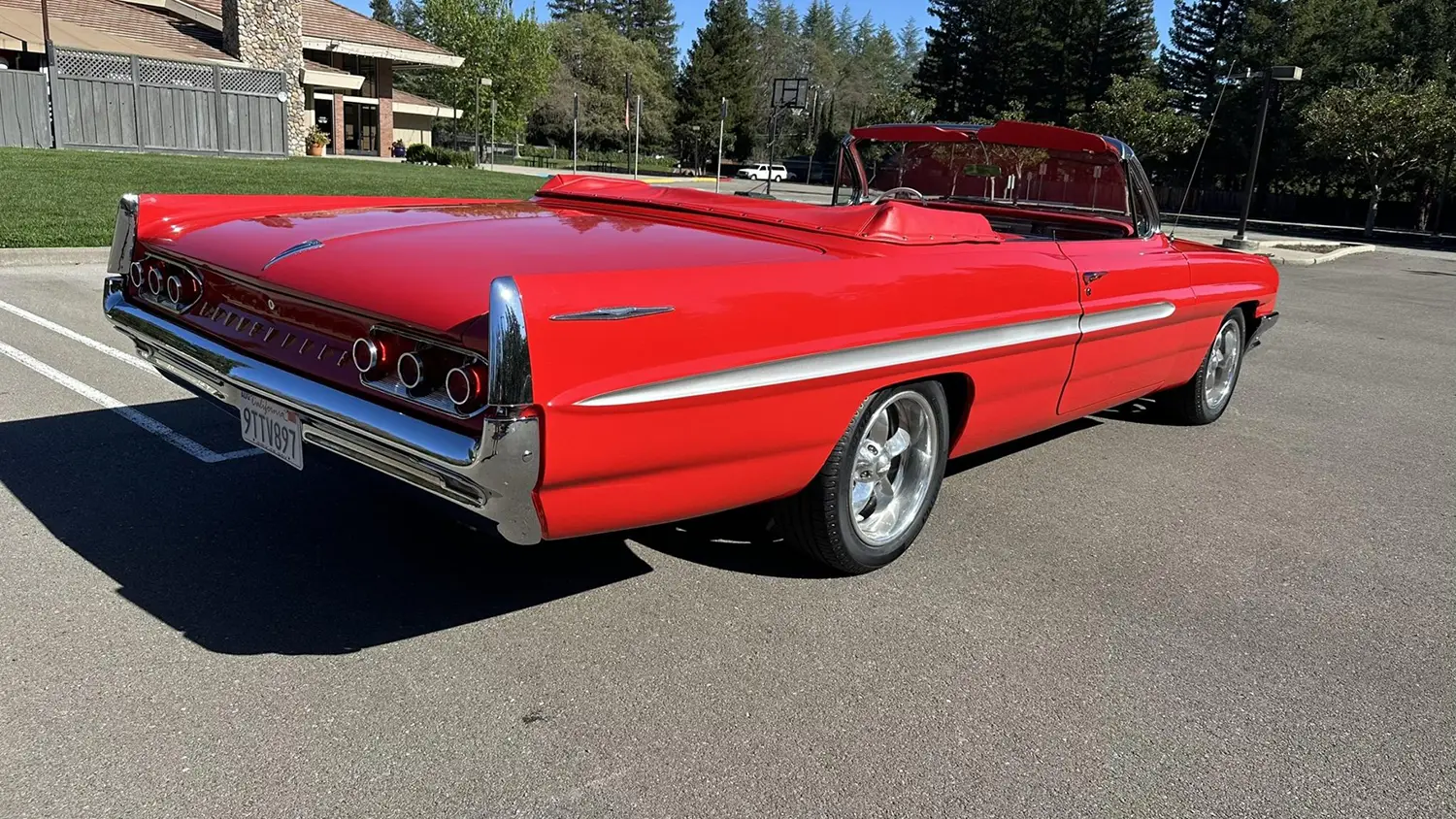 1961 Pontiac Bonneville