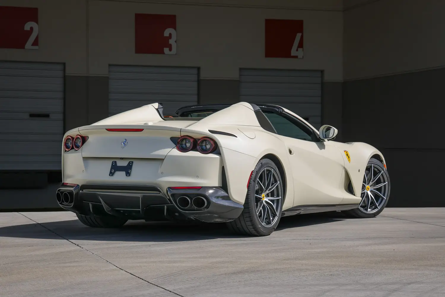 2023 Ferrari 812 GTS