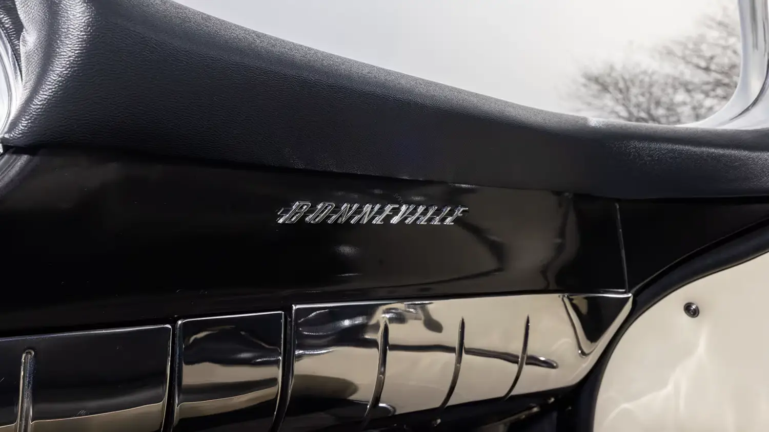 1957 Pontiac Bonneville Convertible