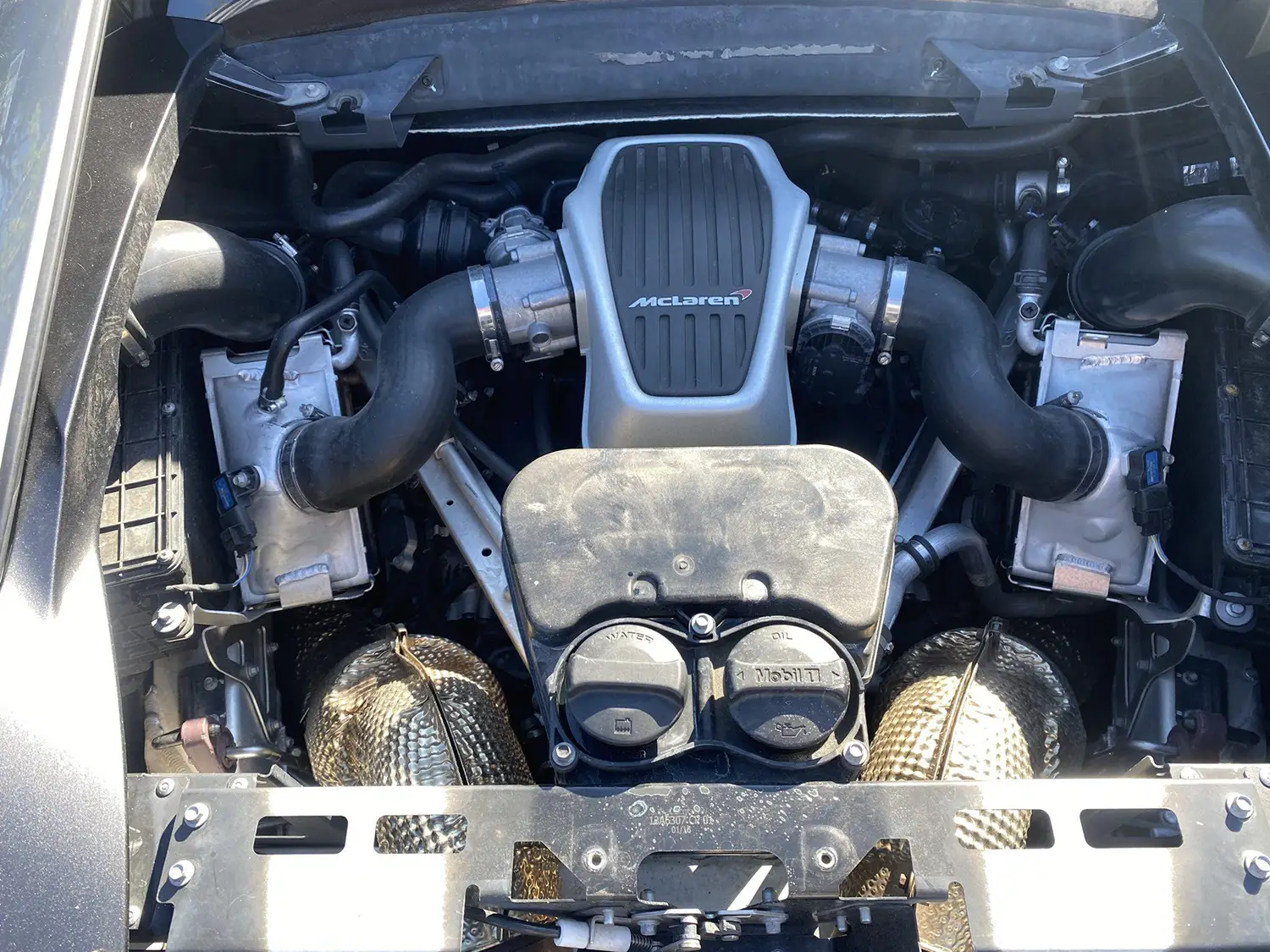 2016 McLaren 570S 2016 McLaren 570S