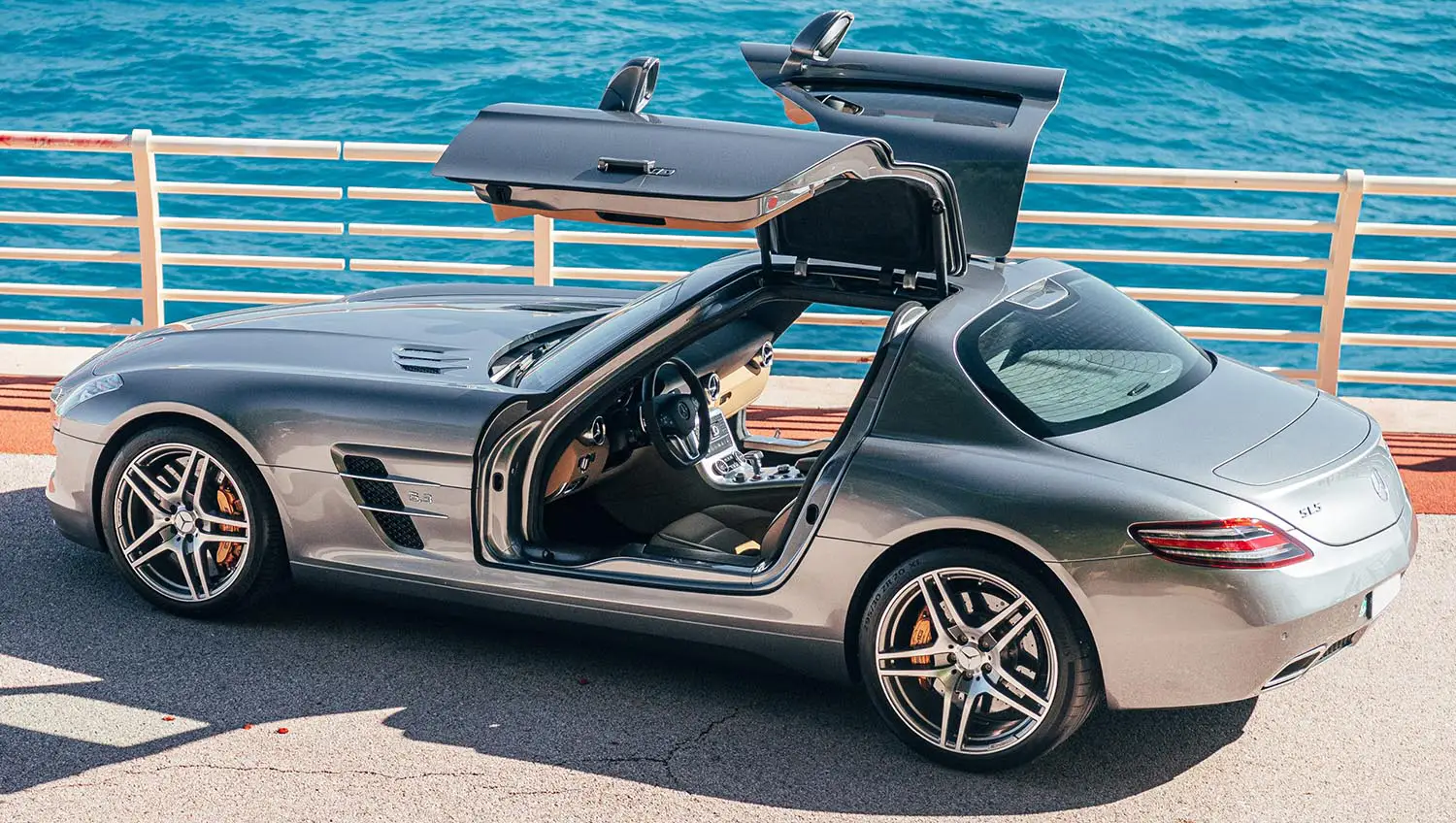 2010 Mercedes-Benz SLS AMG