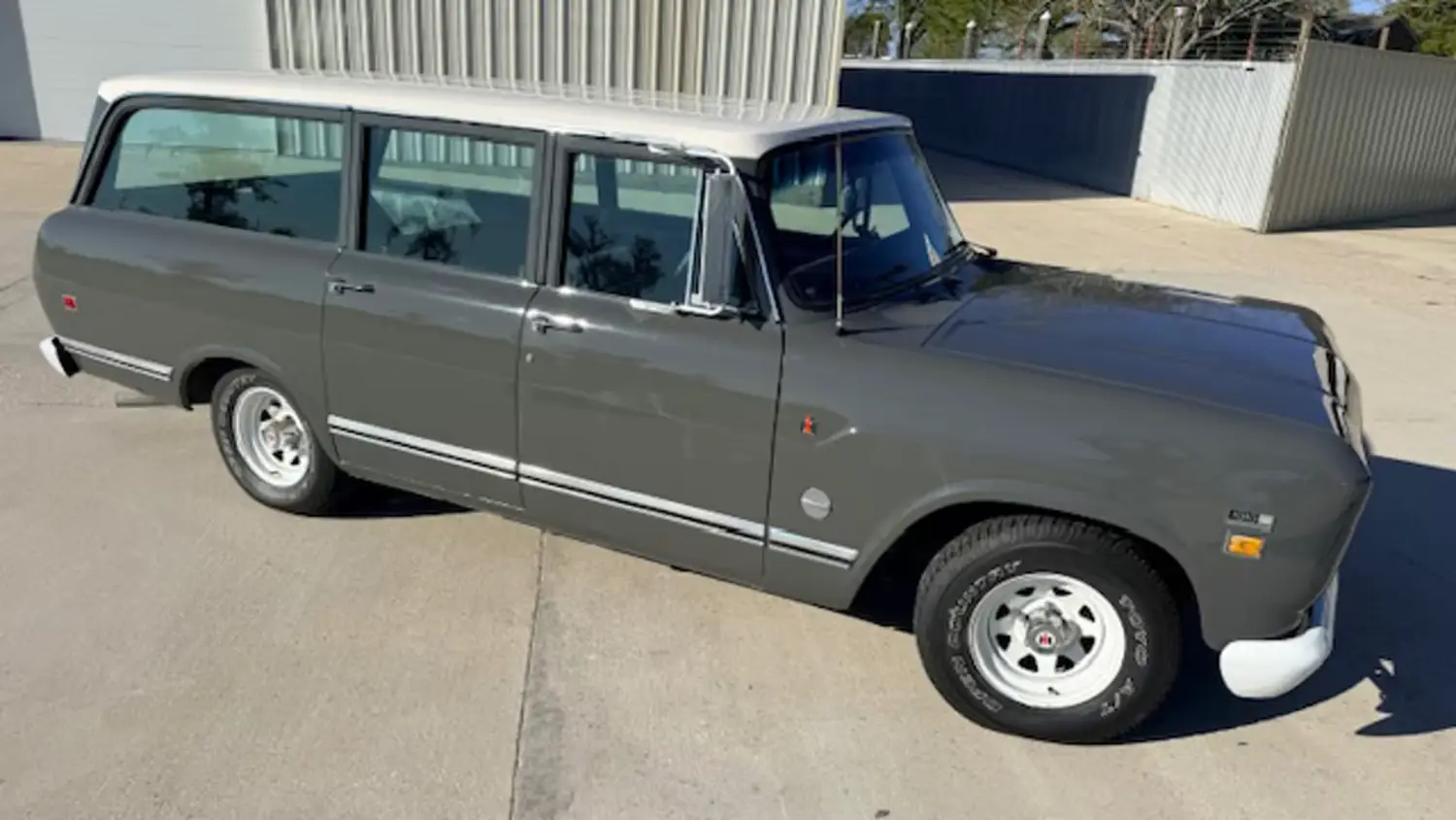 1973 International Travelall 1973 International Travelall