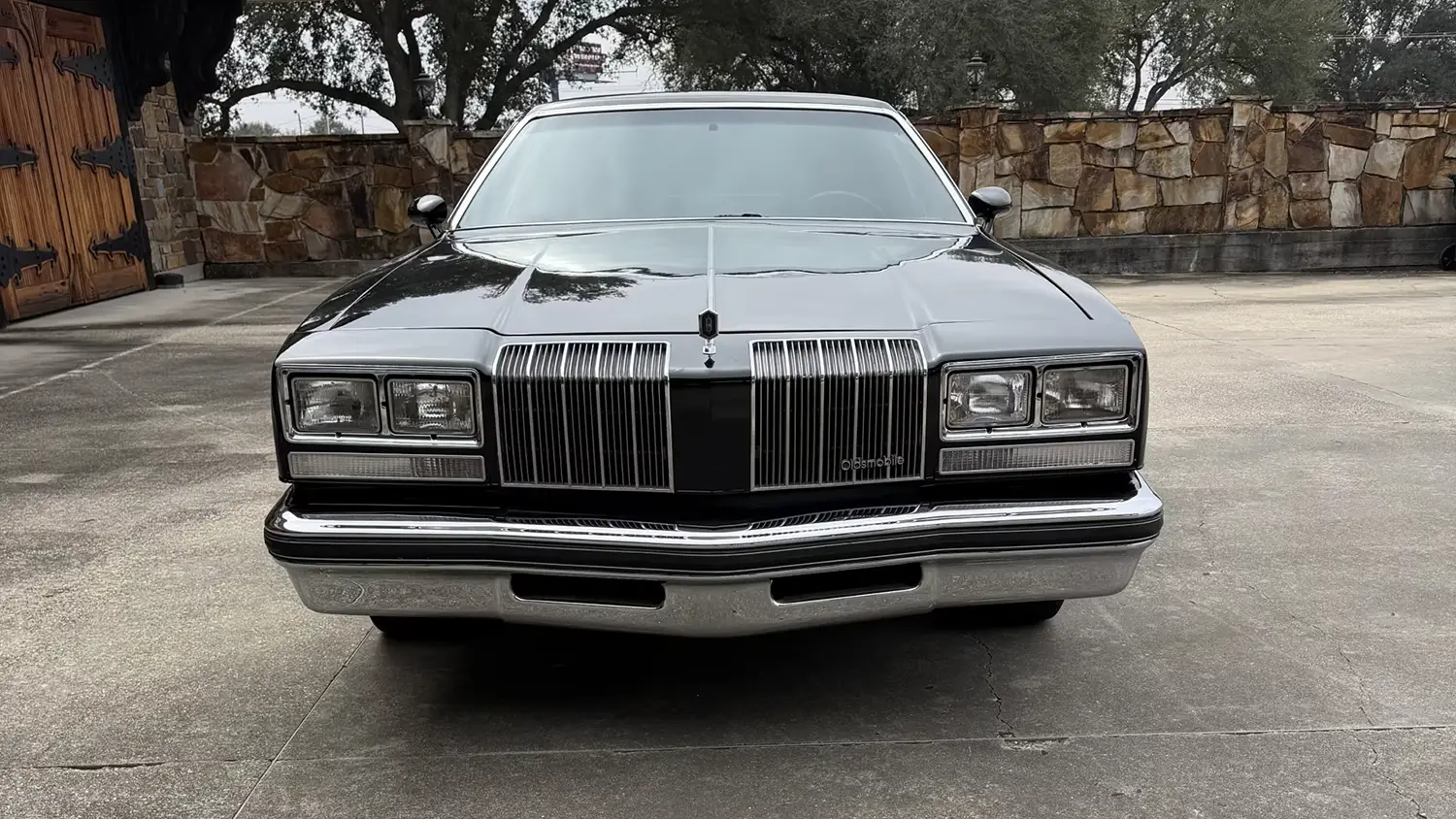 1977 Oldsmobile Cutlass Salon