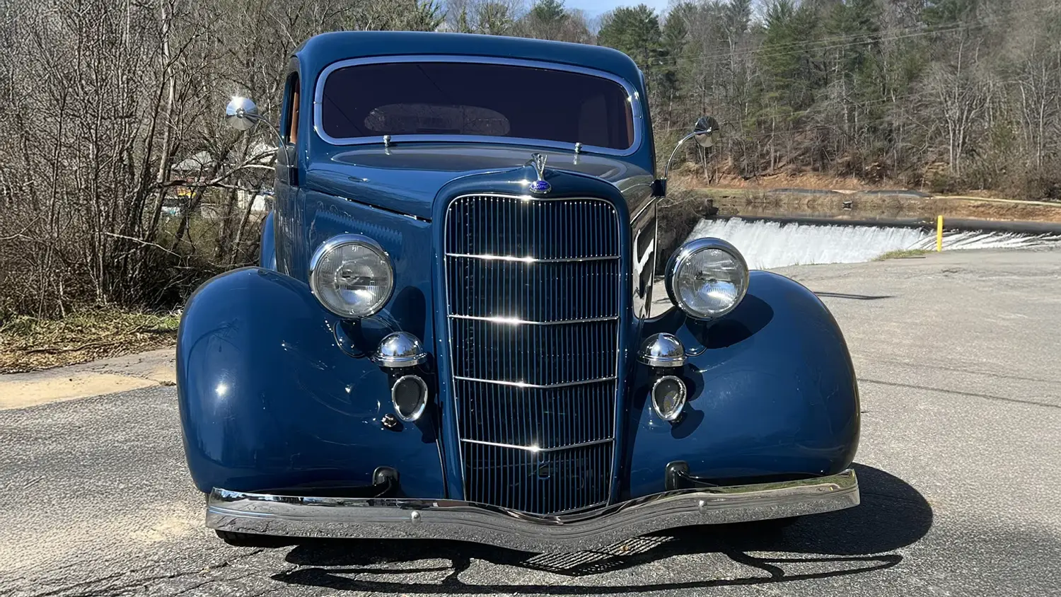 1935 Ford Tudor Sedan