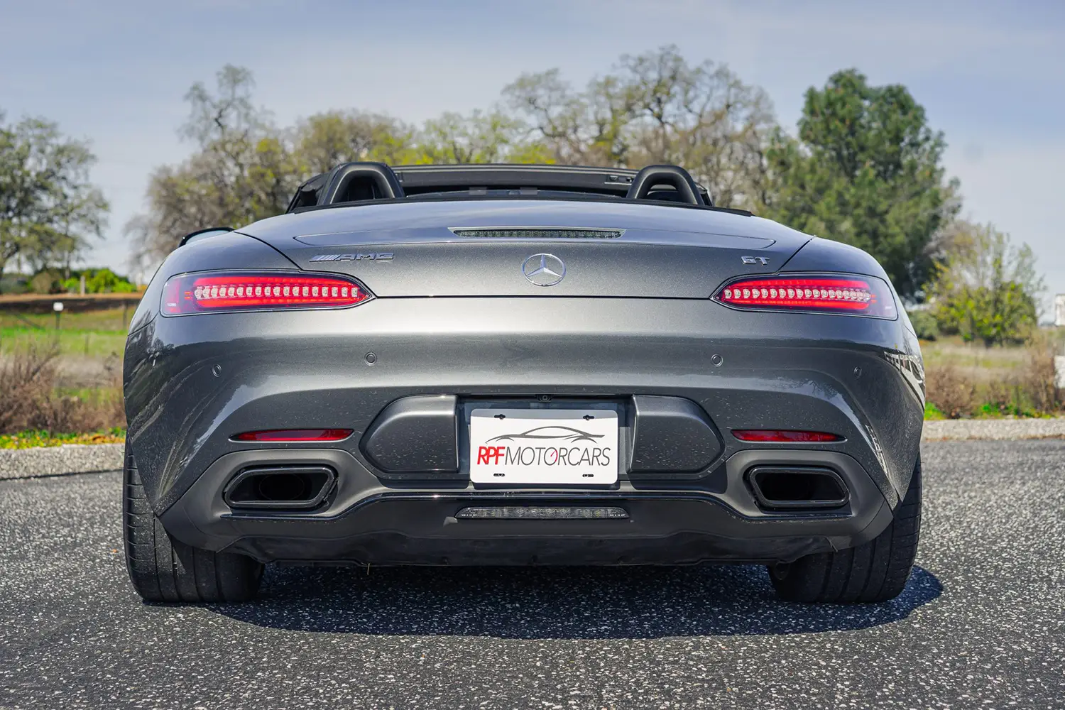 2018 Mercedes-AMG GT Roadster