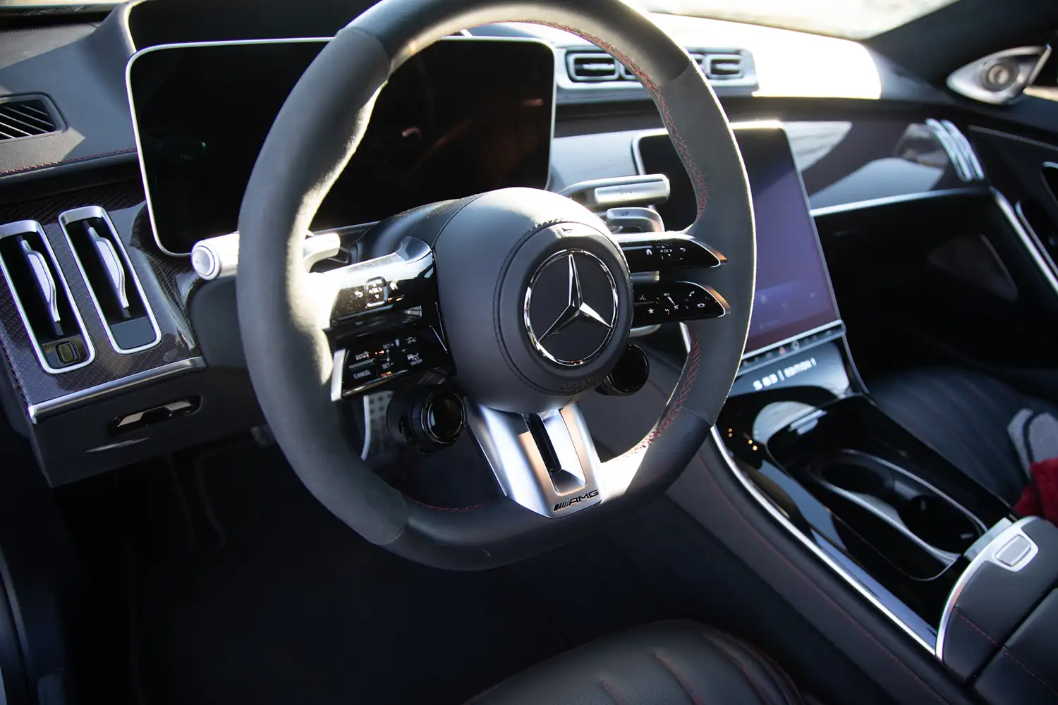 2024 Mercedes-AMG S63 E Performance