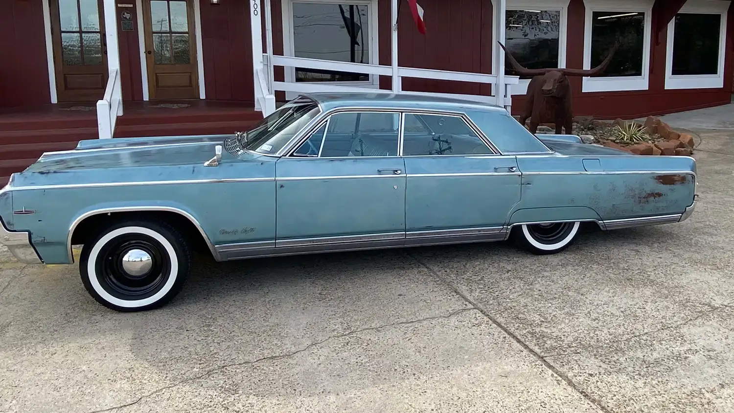 1964 Oldsmobile 98 Holiday Sedan