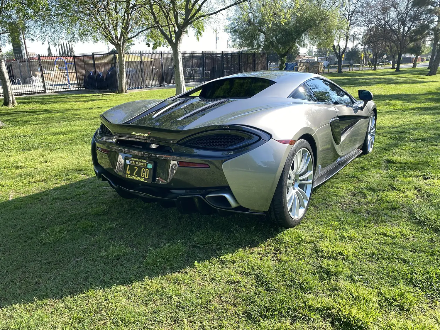 2016 McLaren 570S 2016 McLaren 570S