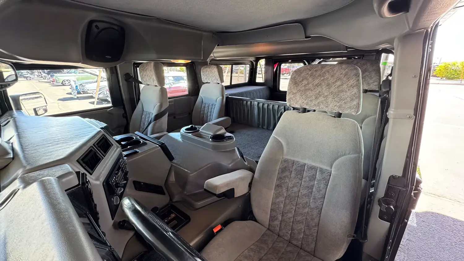 2001 AM General Hummer H1