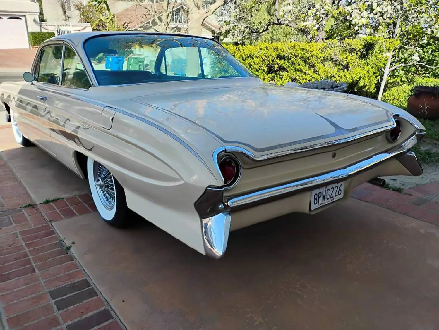 1961 Oldsmobile Dynamic 88 Holiday
