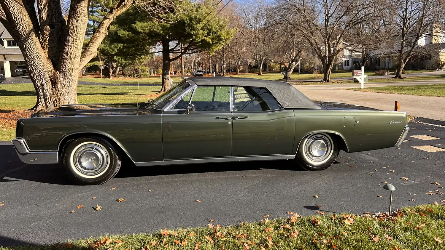 1967 Lincoln Continental Convertible