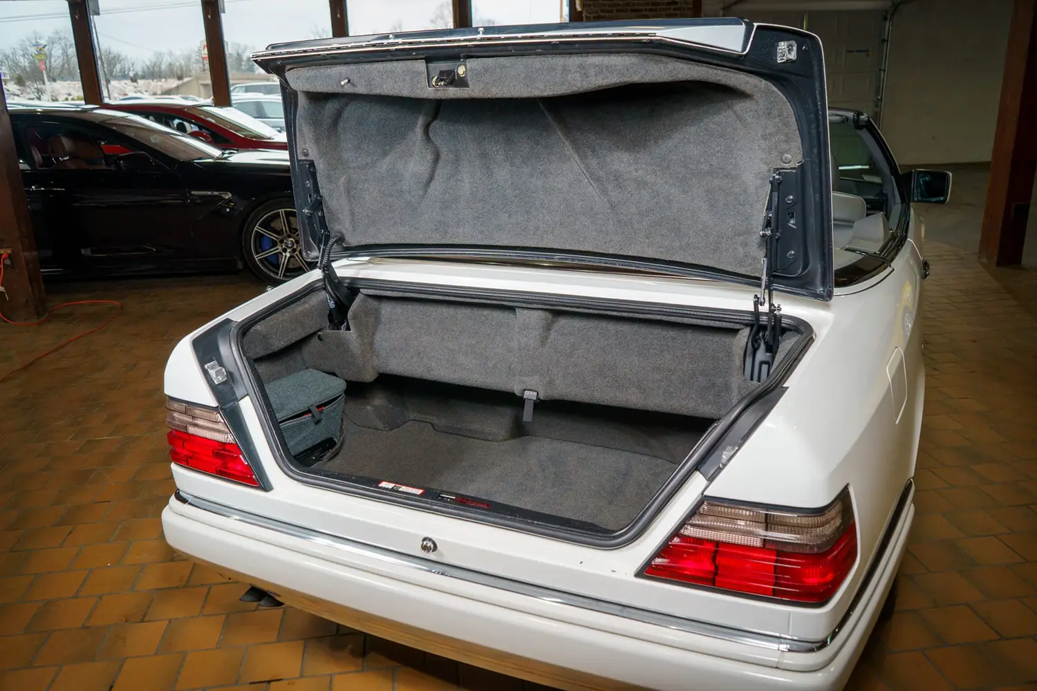 1995 Mercedes-Benz E320 Cabriolet 1995 Mercedes-Benz E320 Cabriolet