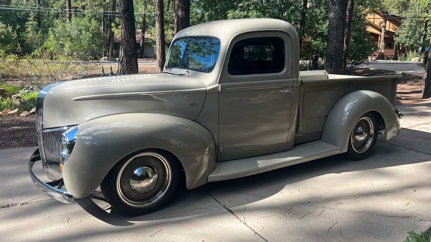 1940 Ford Custom Pickup
