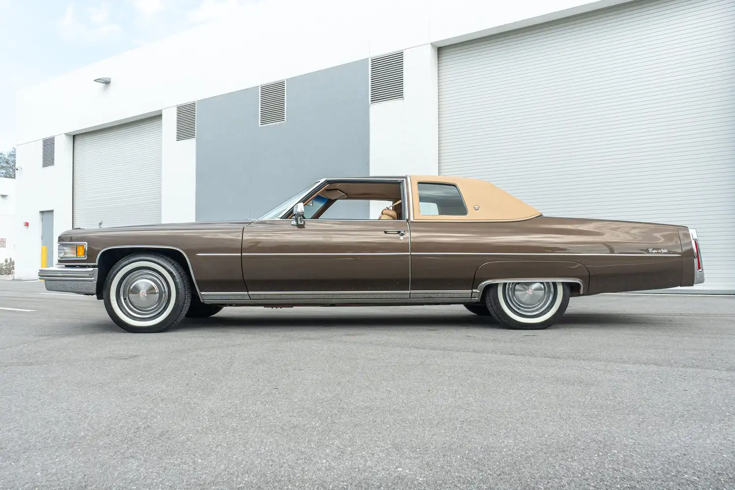 1976 Cadillac Coupe DeVille