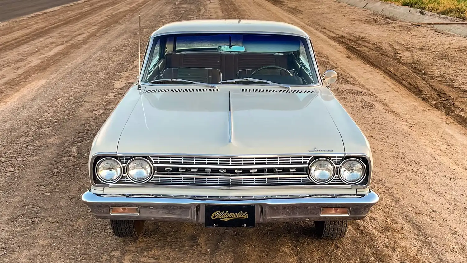 1963 Oldsmobile Jetfire