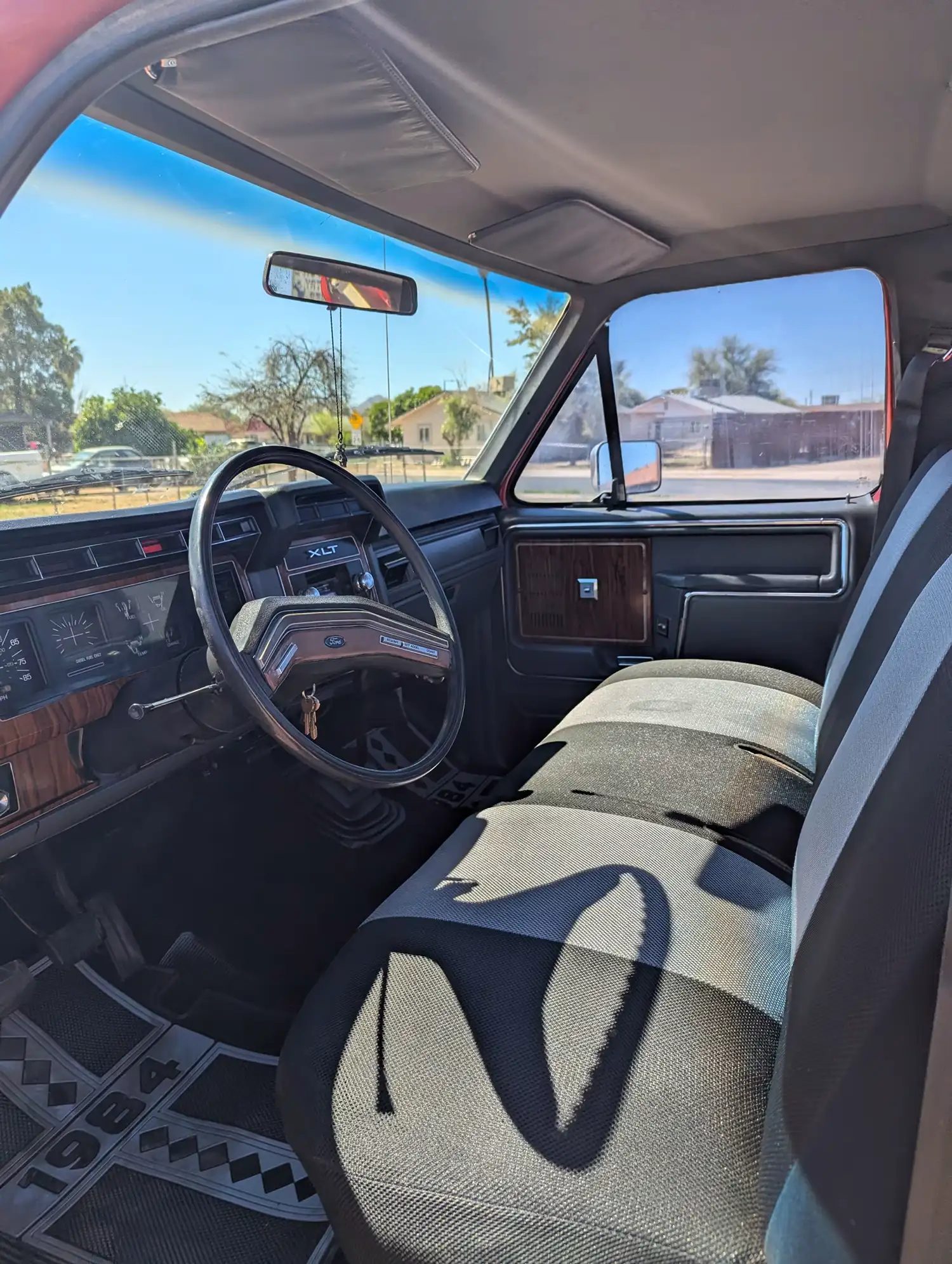 1984 Ford F-250 XLT Dually