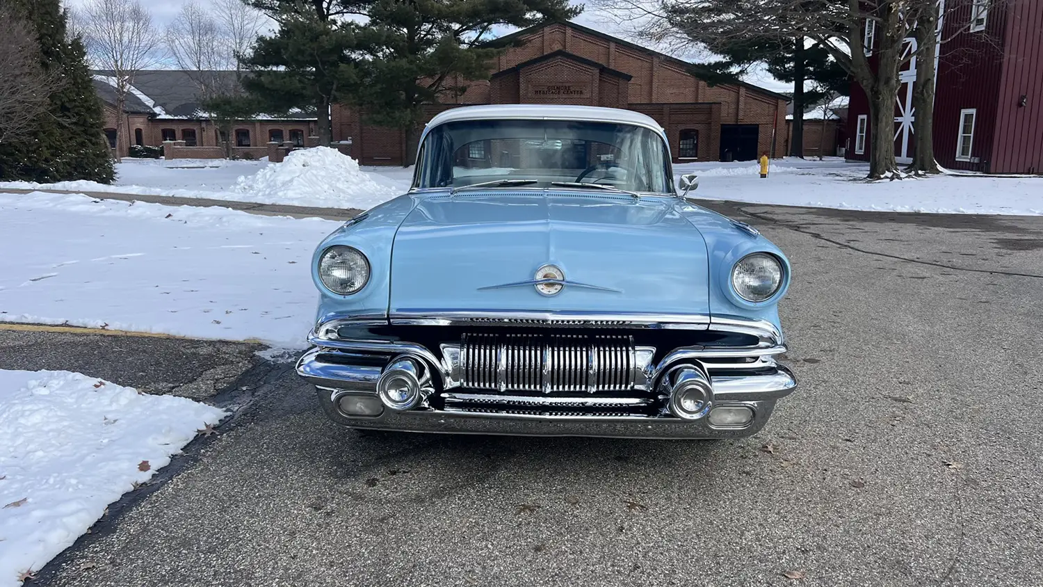 1957 Pontiac Chieftain