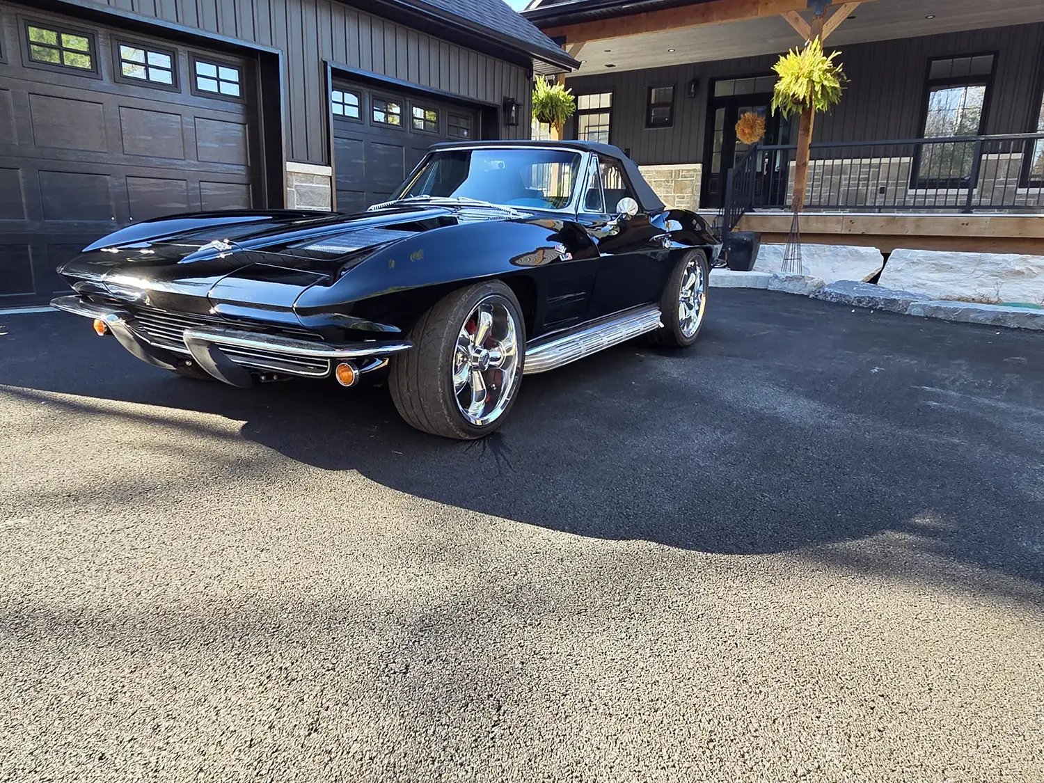 1963 Chevrolet Corvette convertible
