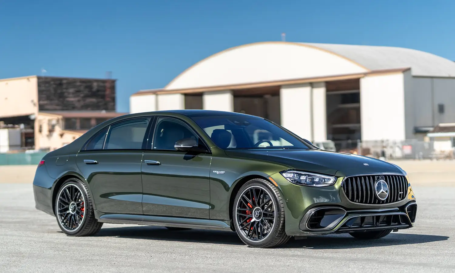 2025 Mercedes-AMG S63 E Performance