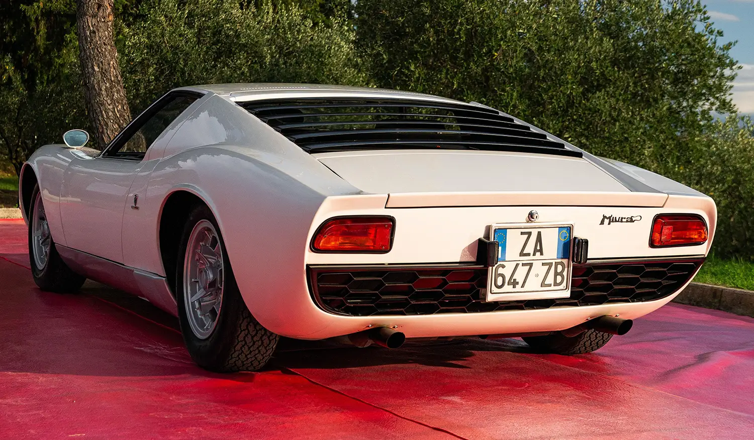 Lamborghini Miura