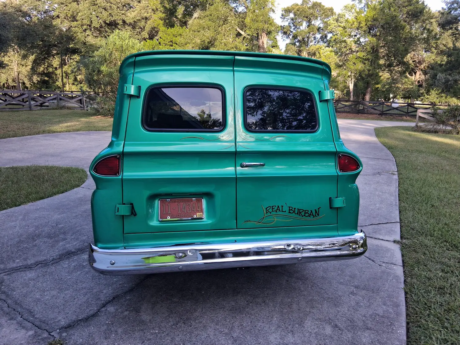 1965 Chevrolet Suburban Carryall