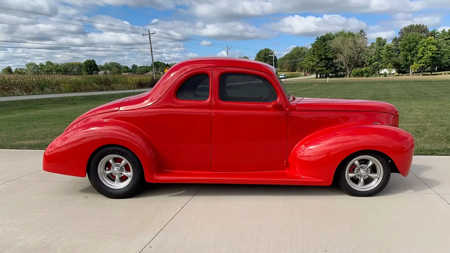 1939 Ford Deluxe Coupe Restomod 1939 Ford Deluxe Coupe Restomod
