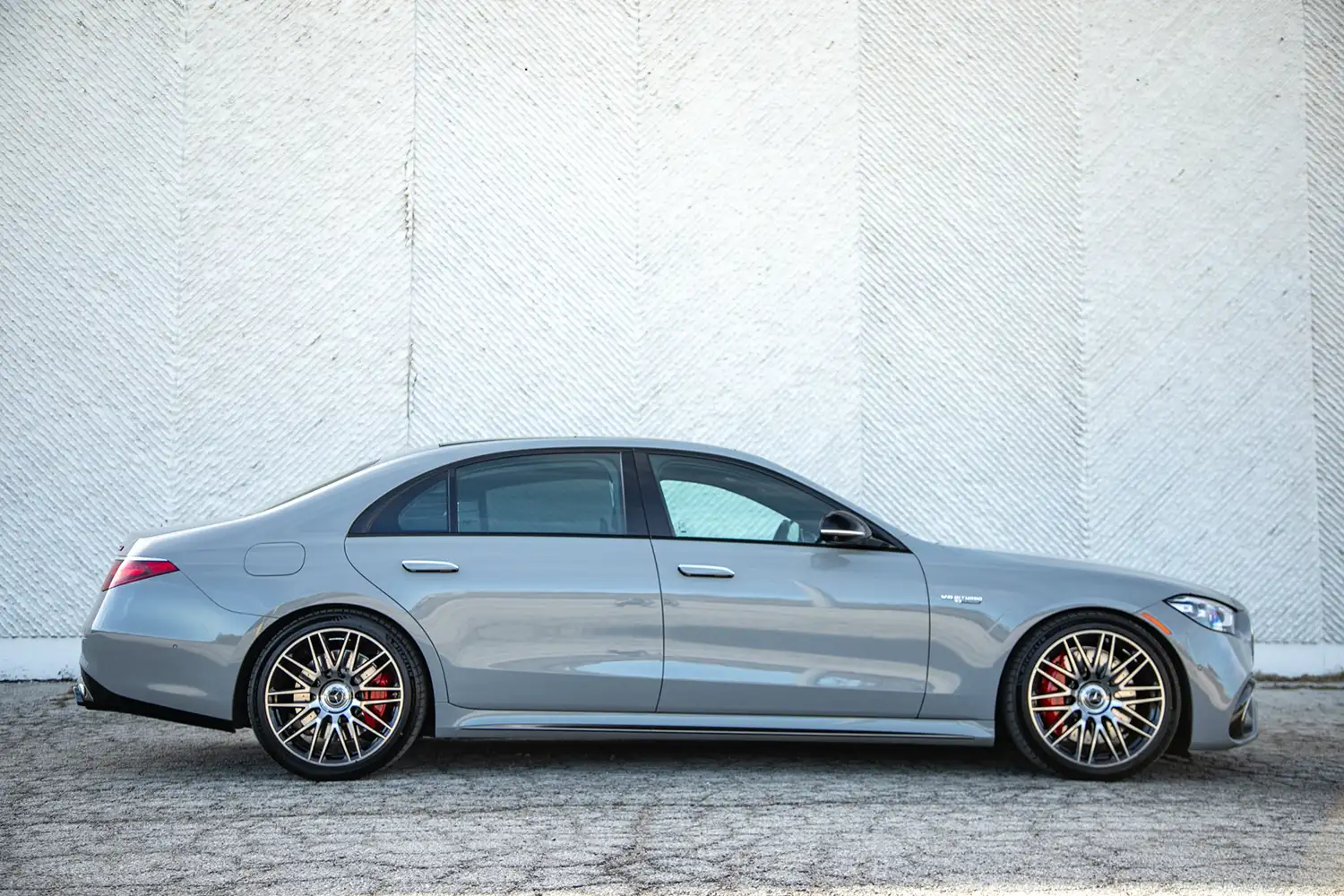 2024 Mercedes-AMG S63 E Performance